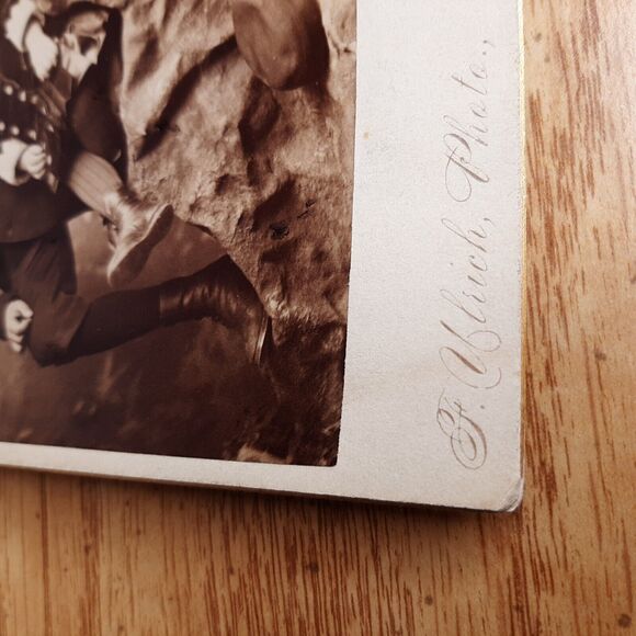 Cabinet Card Photo Austen Fox (Riggs?) Fred Ulrich 156 Bowery NY New York NYC - Picture 5 of 9